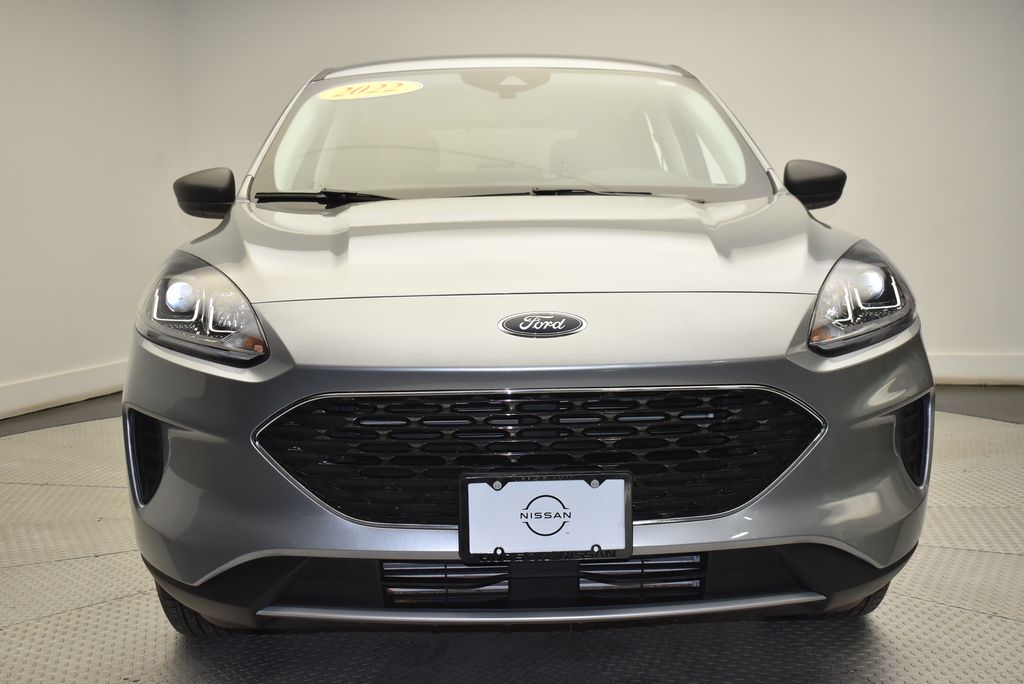 2022 Ford Escape SE 2