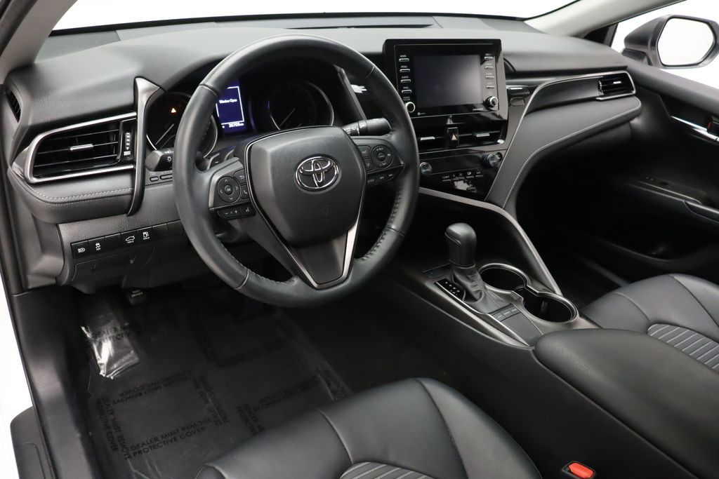 Thumbnail: 2023 Toyota Camry - 15