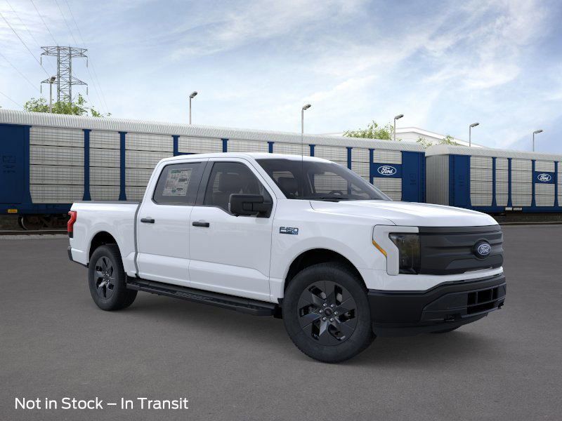 2025 Ford F-150 Lightning Pro