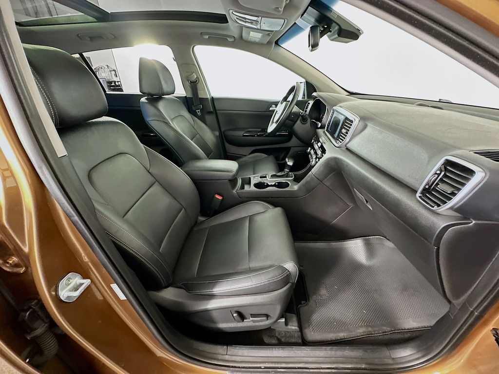 Thumbnail: 2020 Kia Sportage - 29