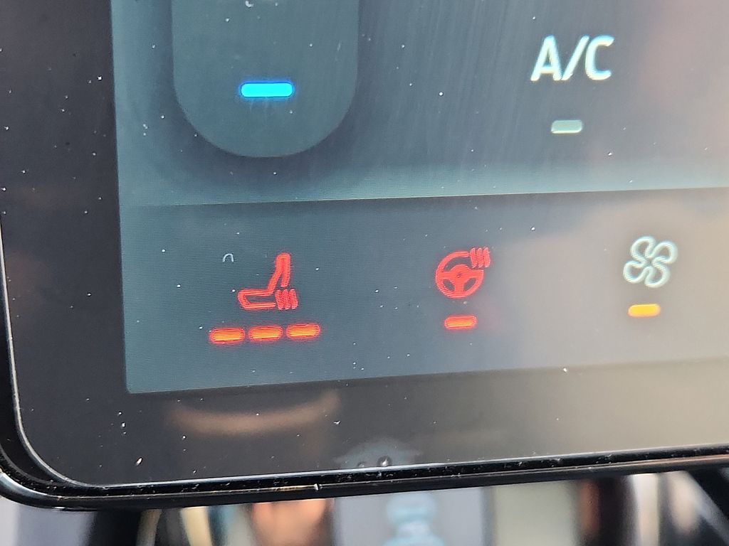 Thumbnail: 2021 Ford Mustang Mach-E - 23