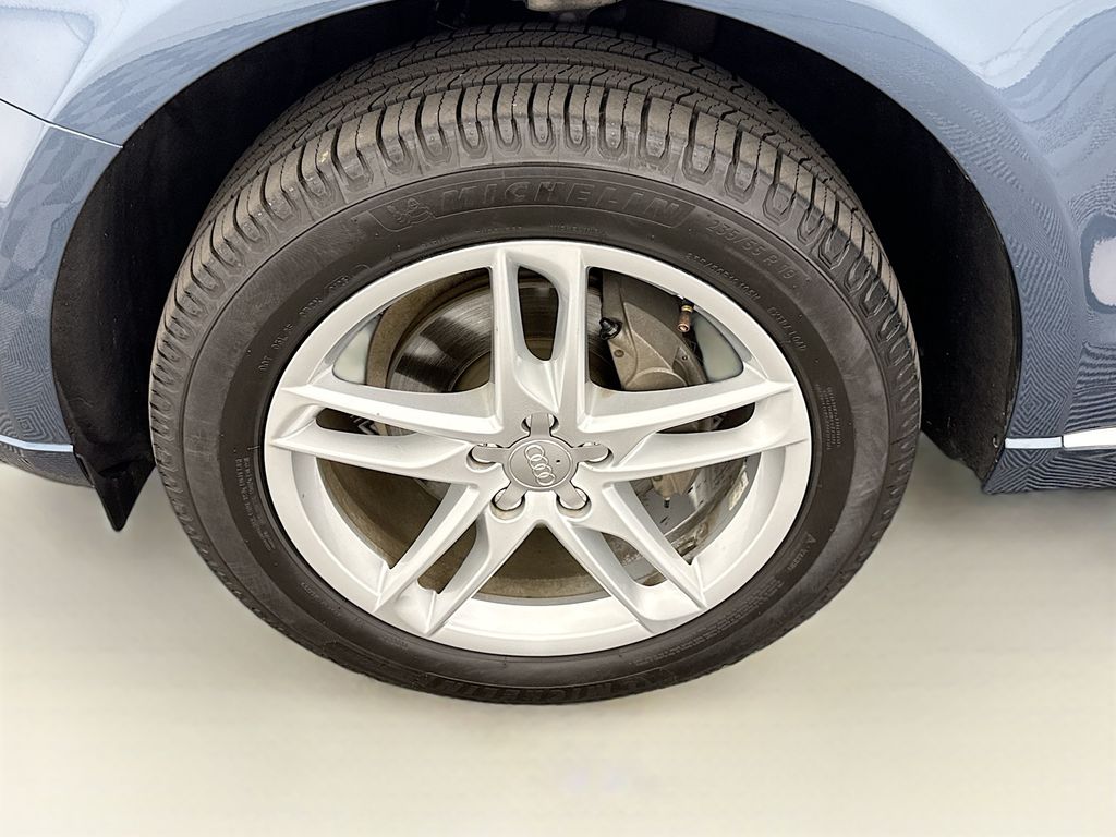 Thumbnail: 2017 Audi Q5 - 29