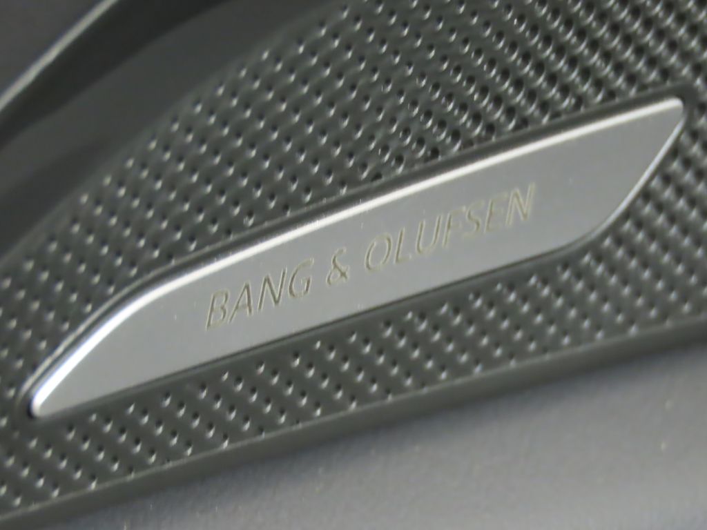 Thumbnail: 2025 Audi Q5 - 26