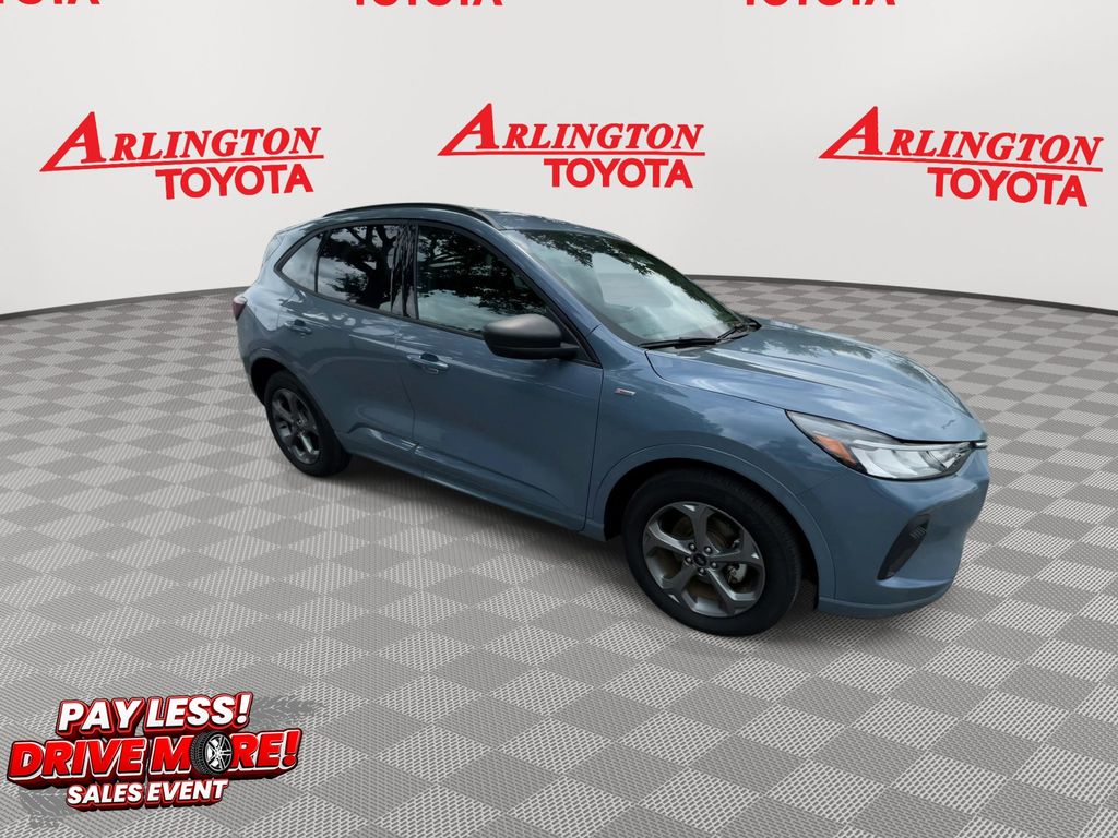 Used 2024 Ford Escape SUV