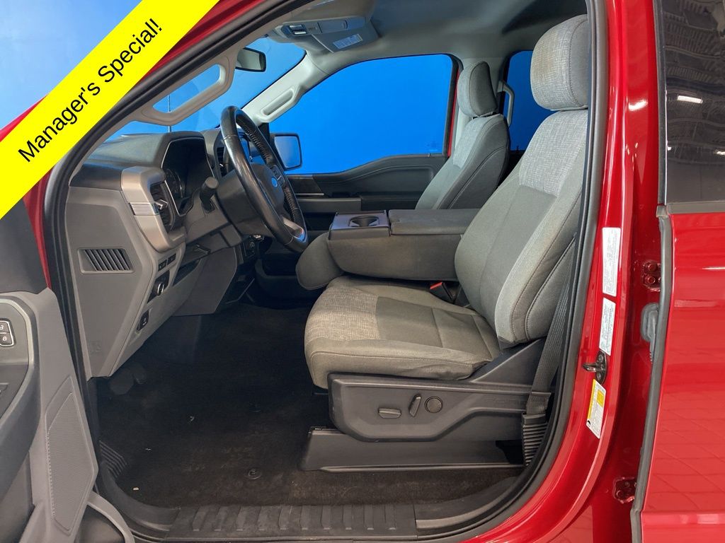 Used 2022 Red Ford XLT image 11
