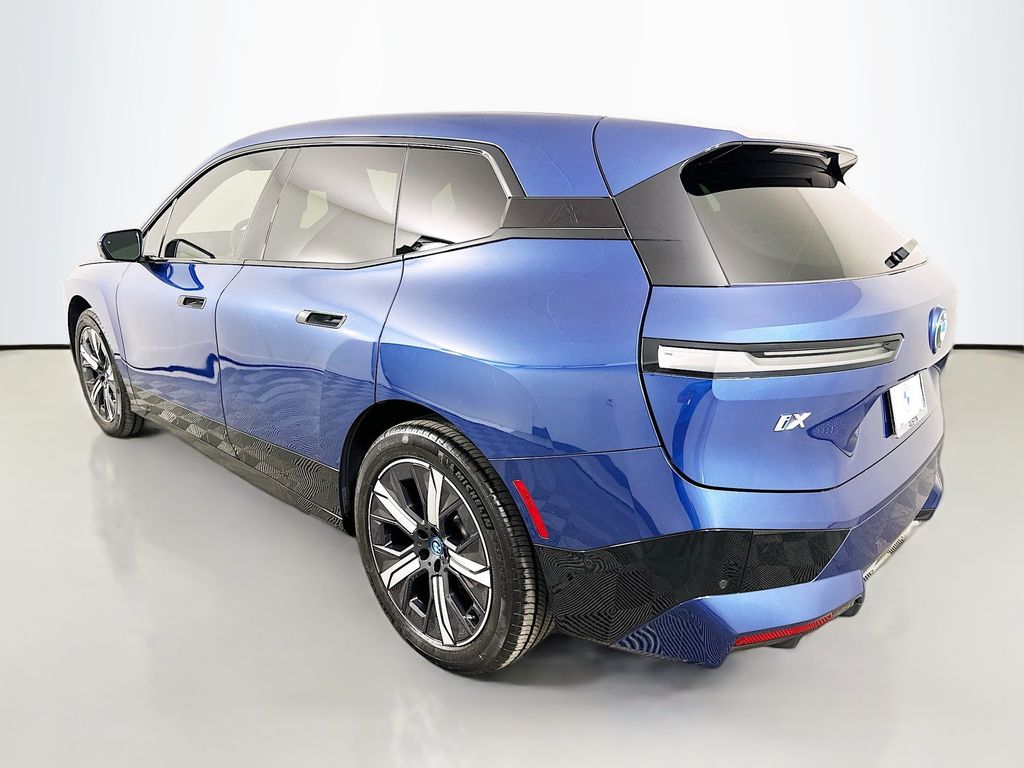 Thumbnail: 2024 BMW iX - 7