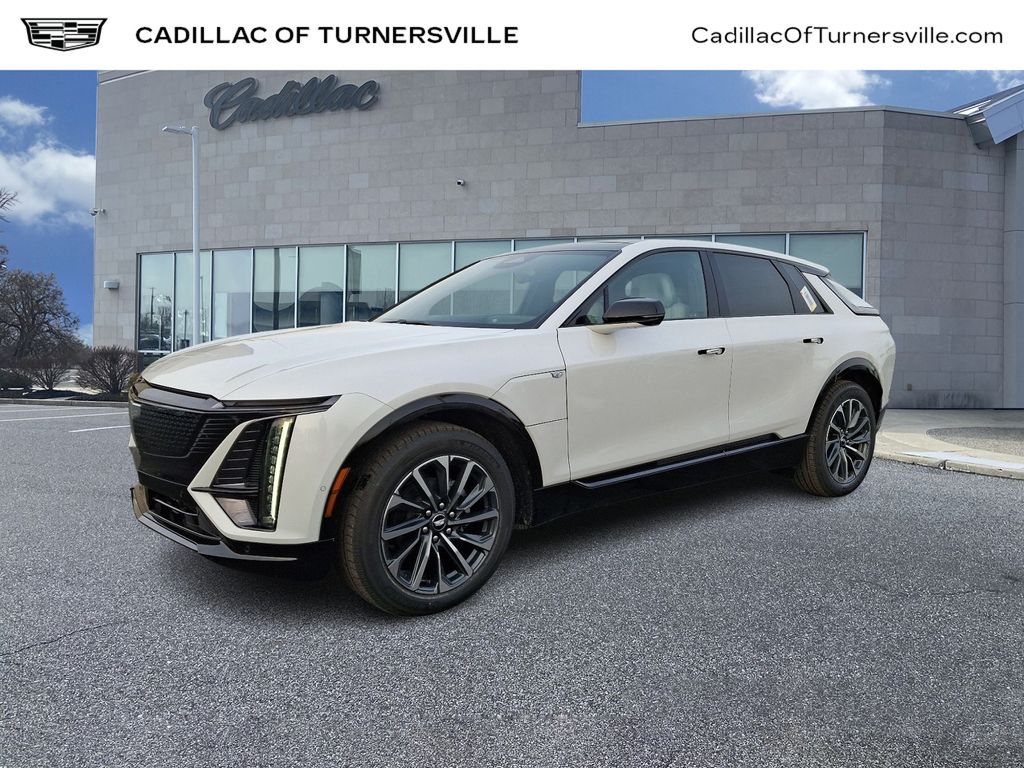 2025 Cadillac Lyriq Sport -
                Turnersville, NJ