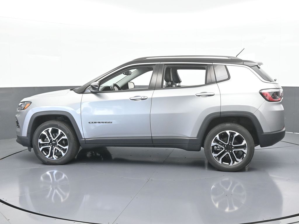 Used 2022 Jeep Compass Limited with VIN 3C4NJDCB8NT110134 for sale in Miami, FL