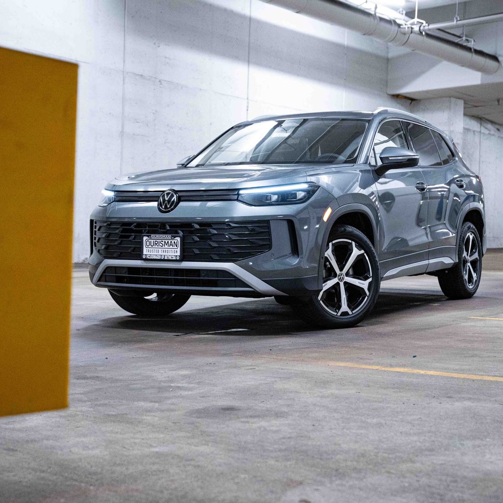 2026 Volkswagen Tiguan 2.0T SE