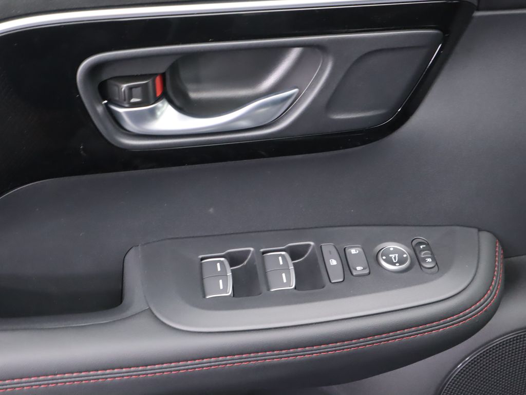 Thumbnail: 2025 Acura ADX - 24