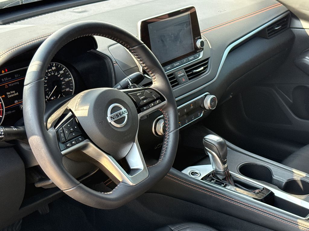 Used 2020 Nissan Altima Sedan