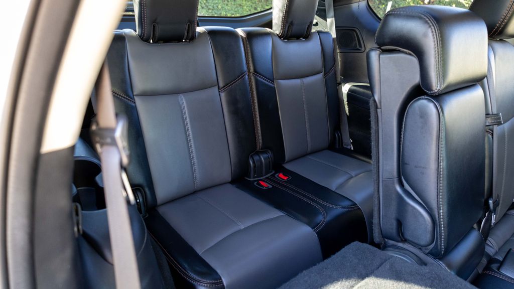 Used 2019 Nissan Pathfinder SL 4D Sport Utility