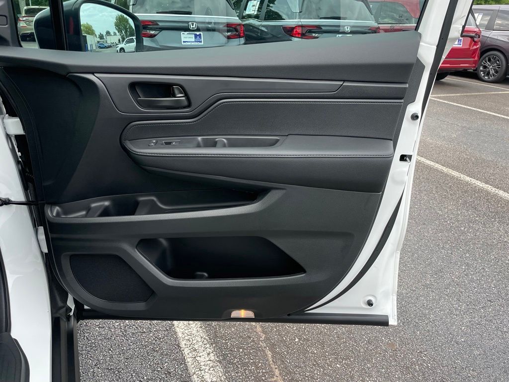 Thumbnail: 2026 Honda Odyssey - 29