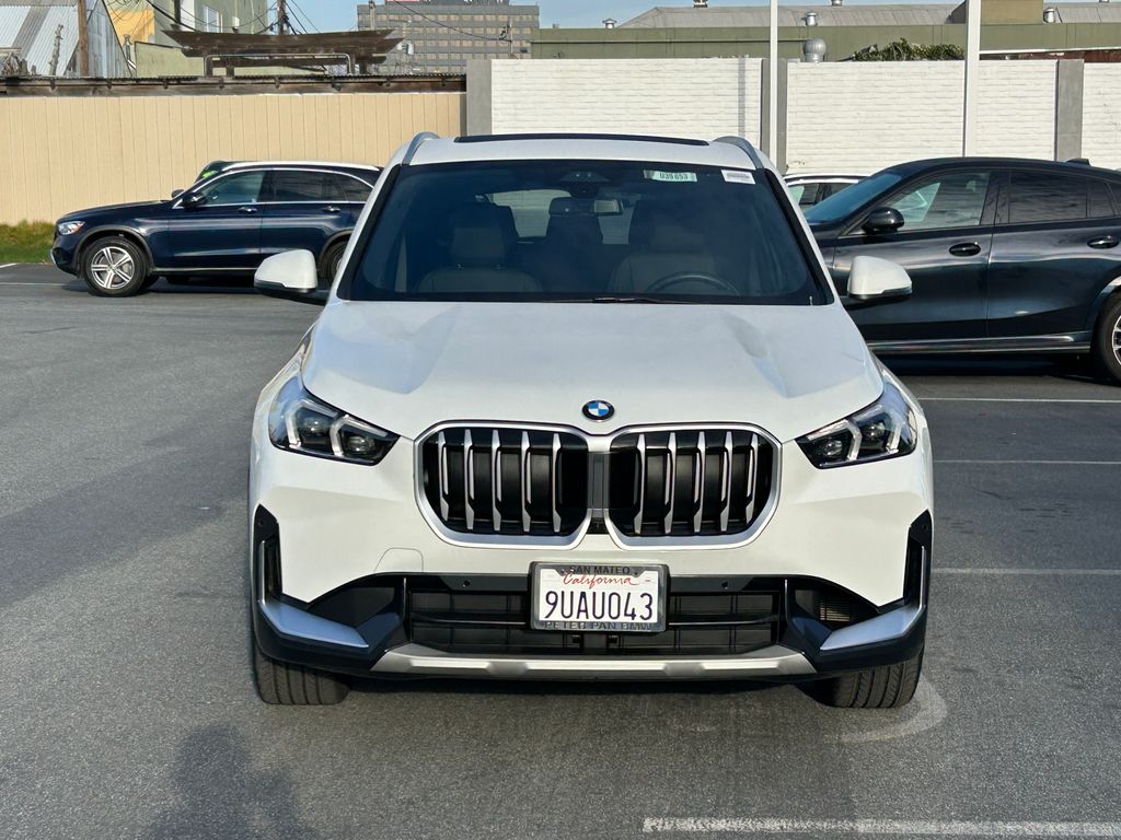Thumbnail: 2025 BMW X1 - 8