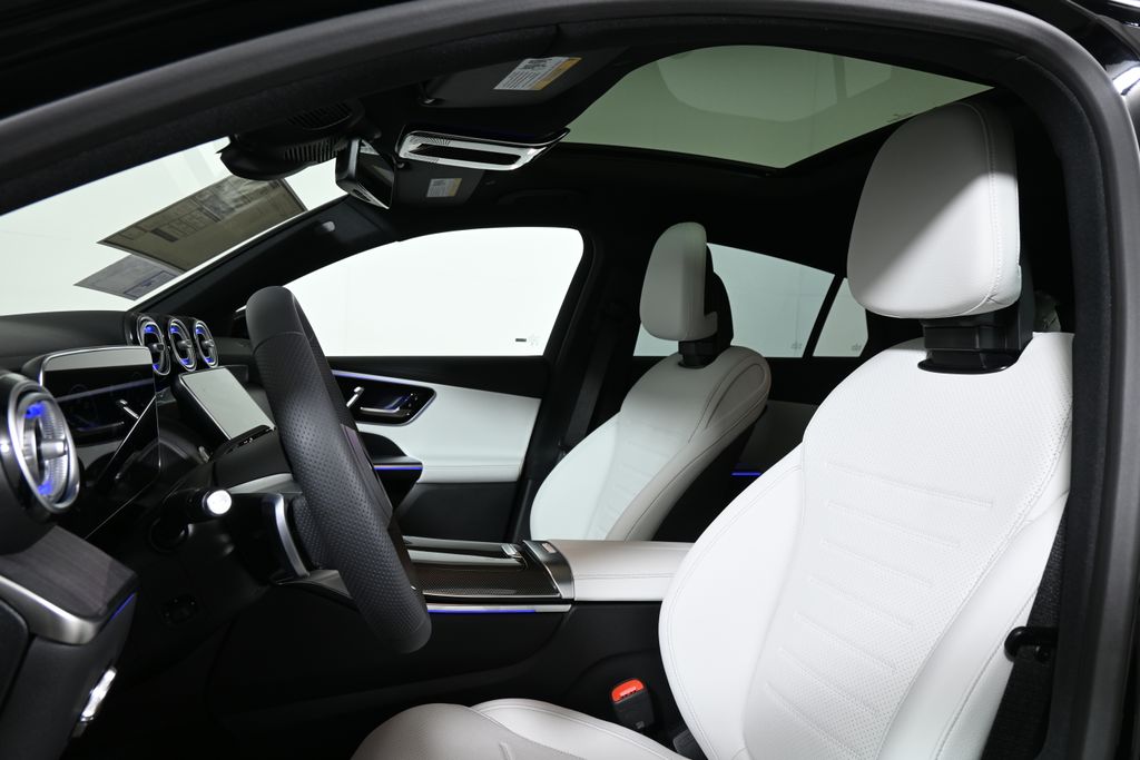 2025 Mercedes-Benz GLC 300 13