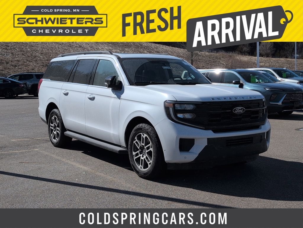 2025 Ford Expedition MAX Active 4WD