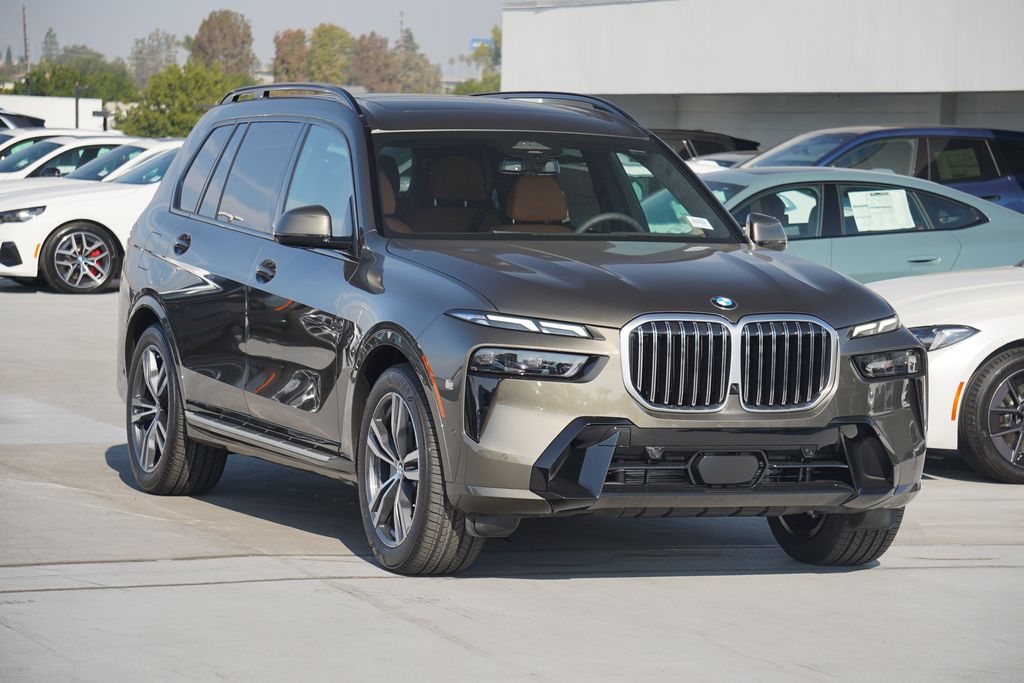 2025 BMW X7 xDrive40i 3