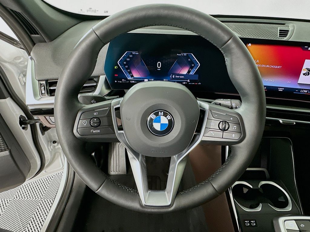 Thumbnail: 2023 BMW X1 - 11