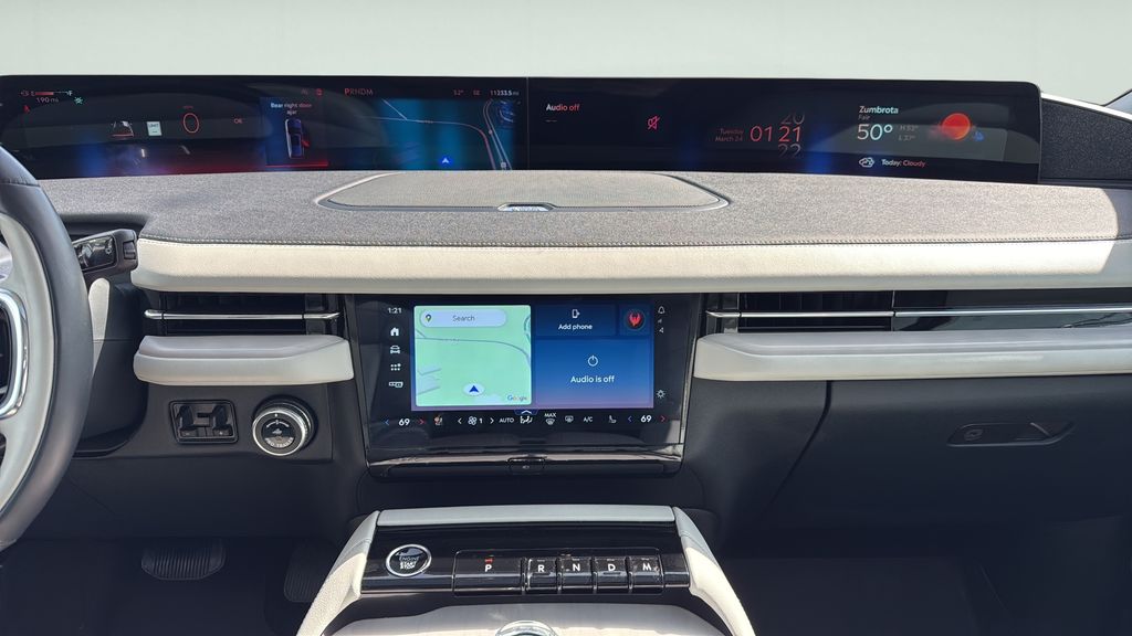 2025 Lincoln Navigator