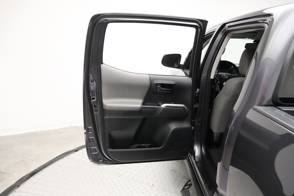 2023 Toyota Tacoma SR5 21