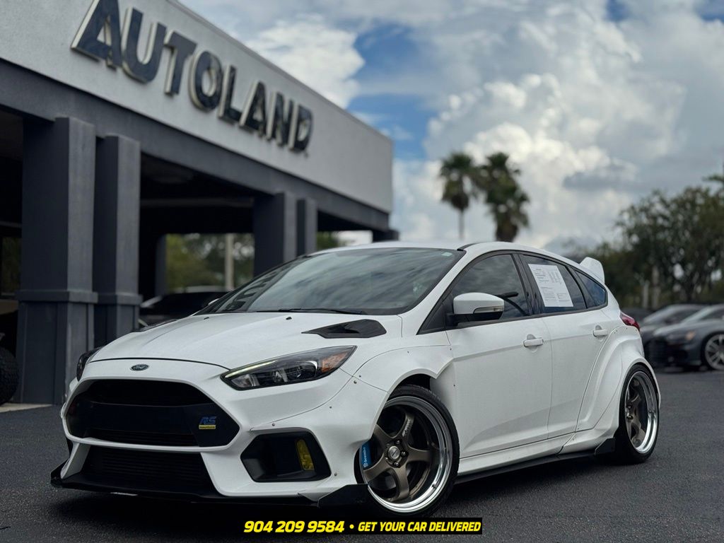 Frozen White 2017 Ford Focus RS Hatchback All-Wheel Drive 6-Speed Manual