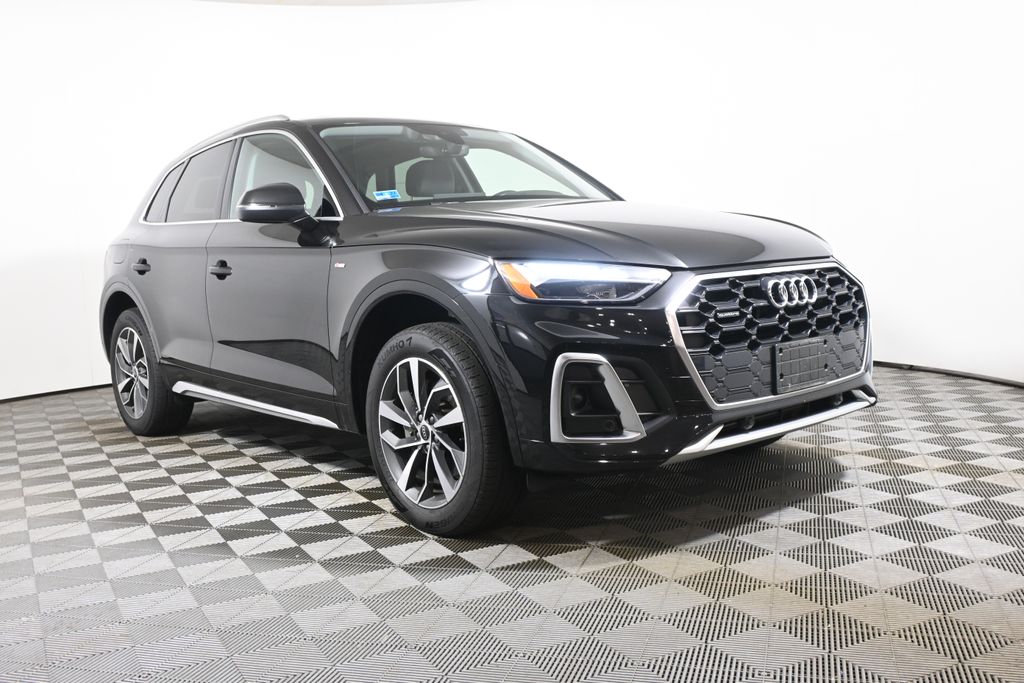 Thumbnail: 2023 Audi Q5 - 9