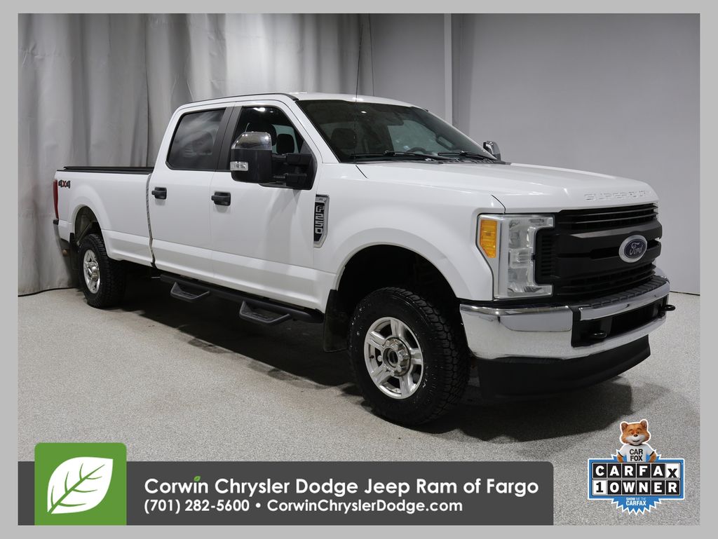 2017 Ford F-250 Super Duty XL Crew Cab 4WD