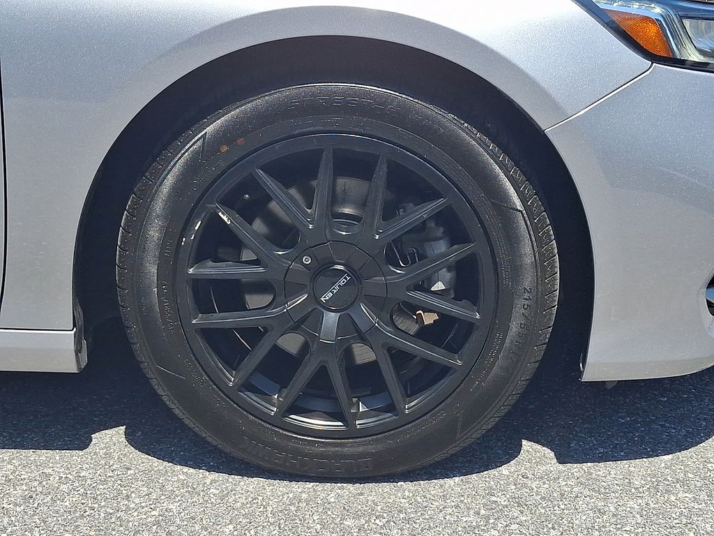 2019 Honda Accord Sport Silver at Honda North