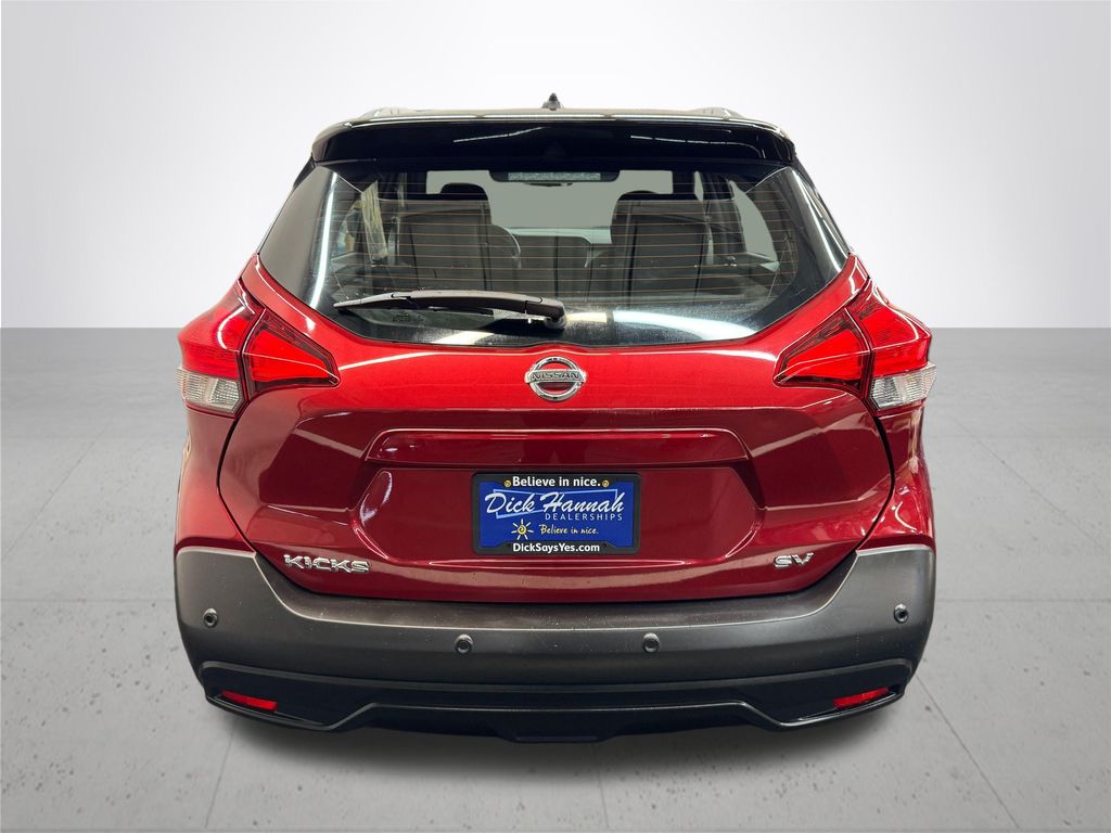 2020 Nissan Kicks SV