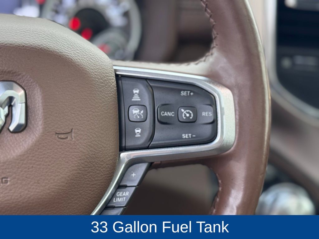 2019 Ram 1500 Laramie Crew Cab 4x4 5'7" Box