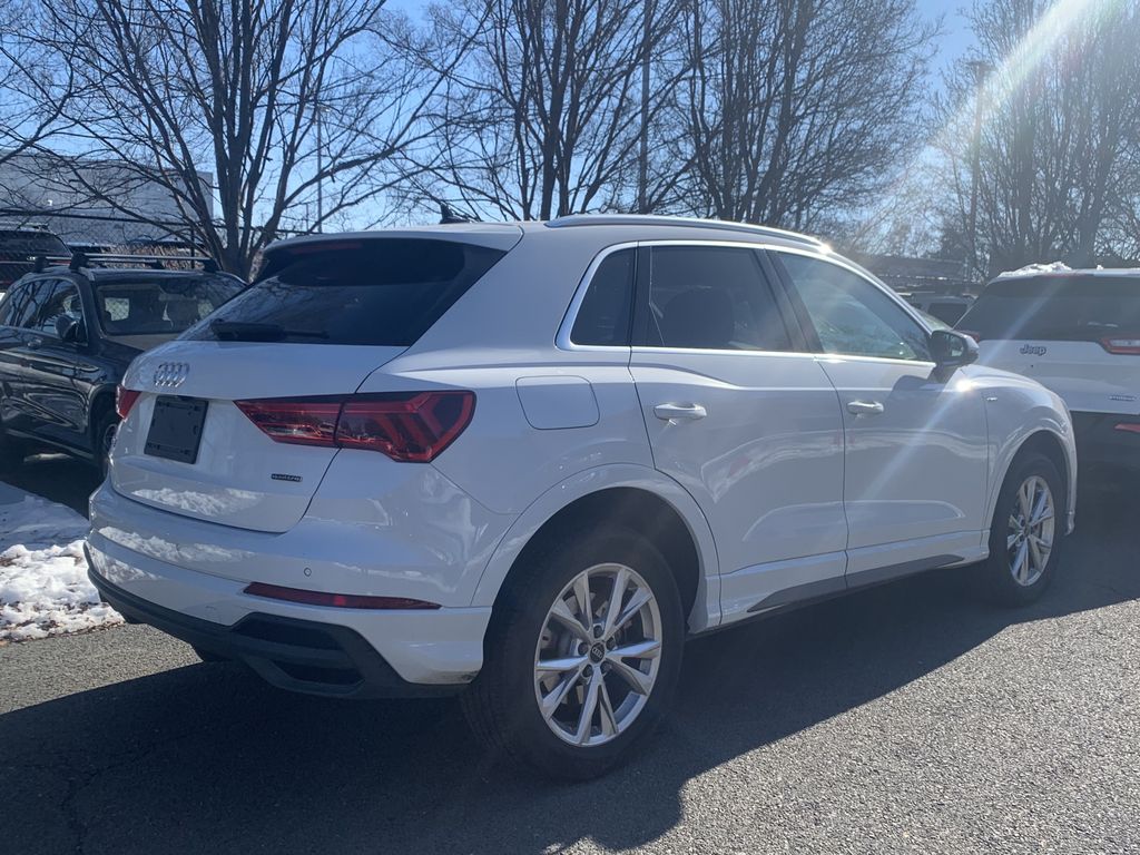 2024 Audi Q3 Premium 2