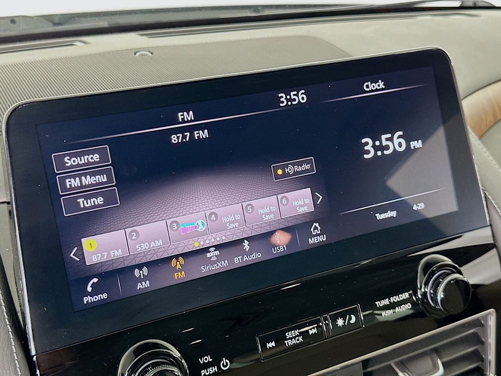 2023 Nissan Armada SL 14