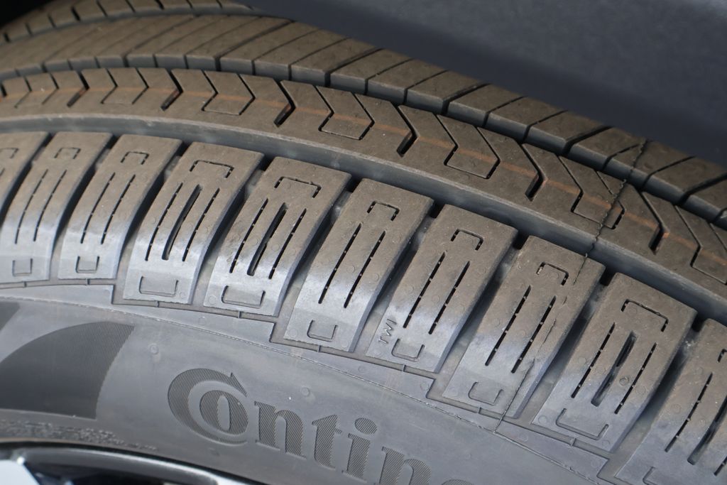 Thumbnail: 2026 Chevrolet Equinox - 12