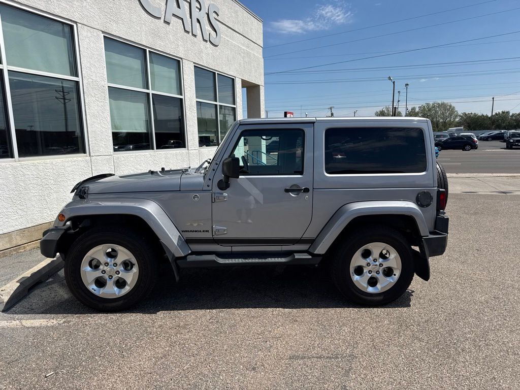 2015 Jeep Wrangler Sahara - 0