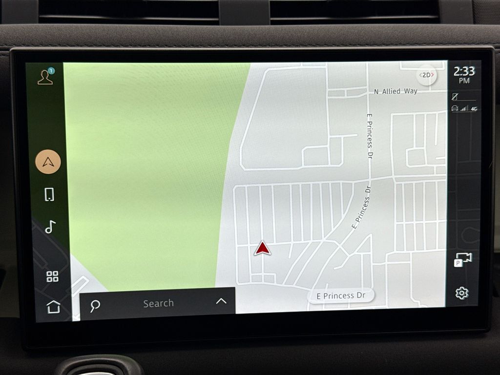 Thumbnail: 2022 Land Rover Defender - 14