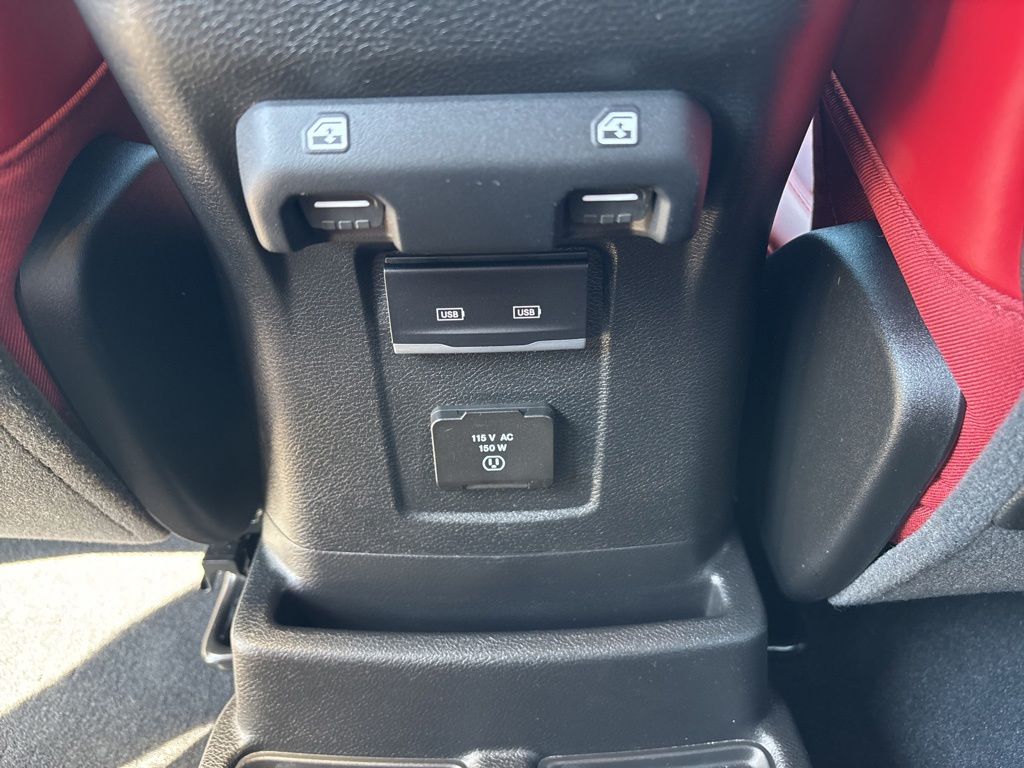 Used 2024 Jeep Wrangler SUV