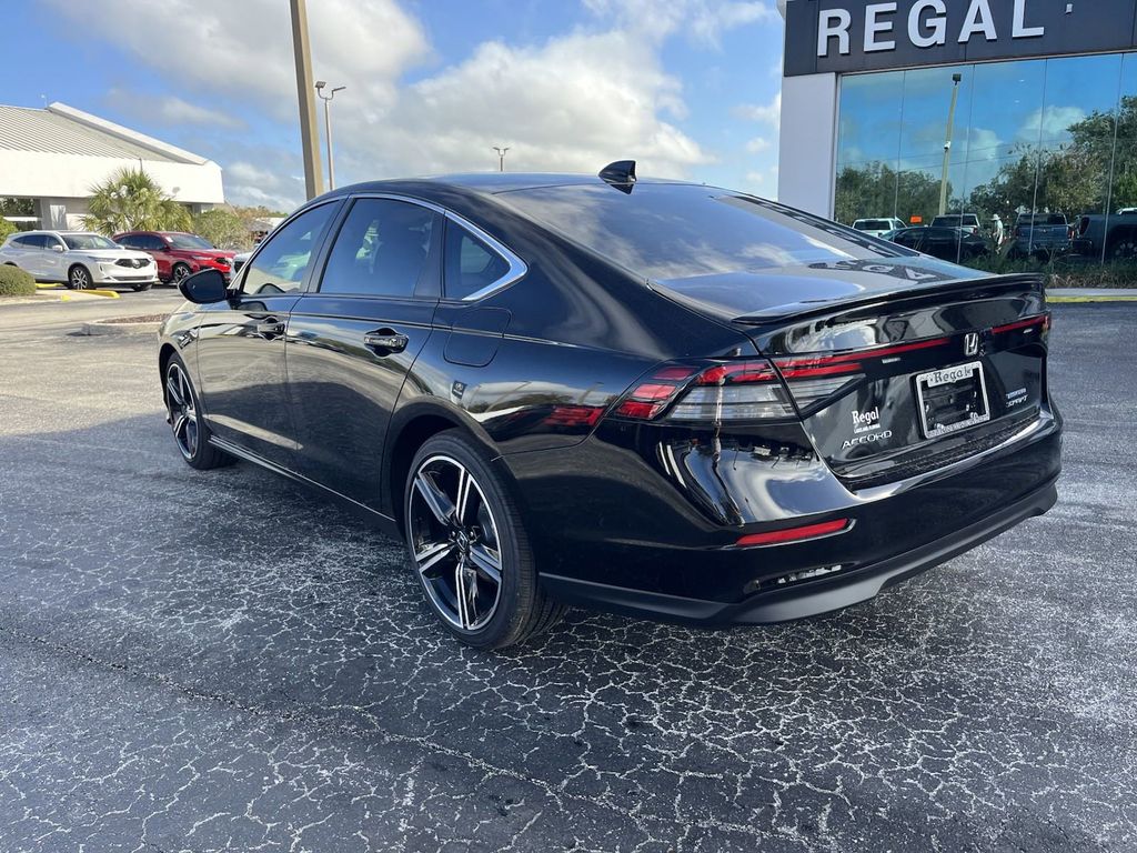 2025 Honda Accord Hybrid Sport 4