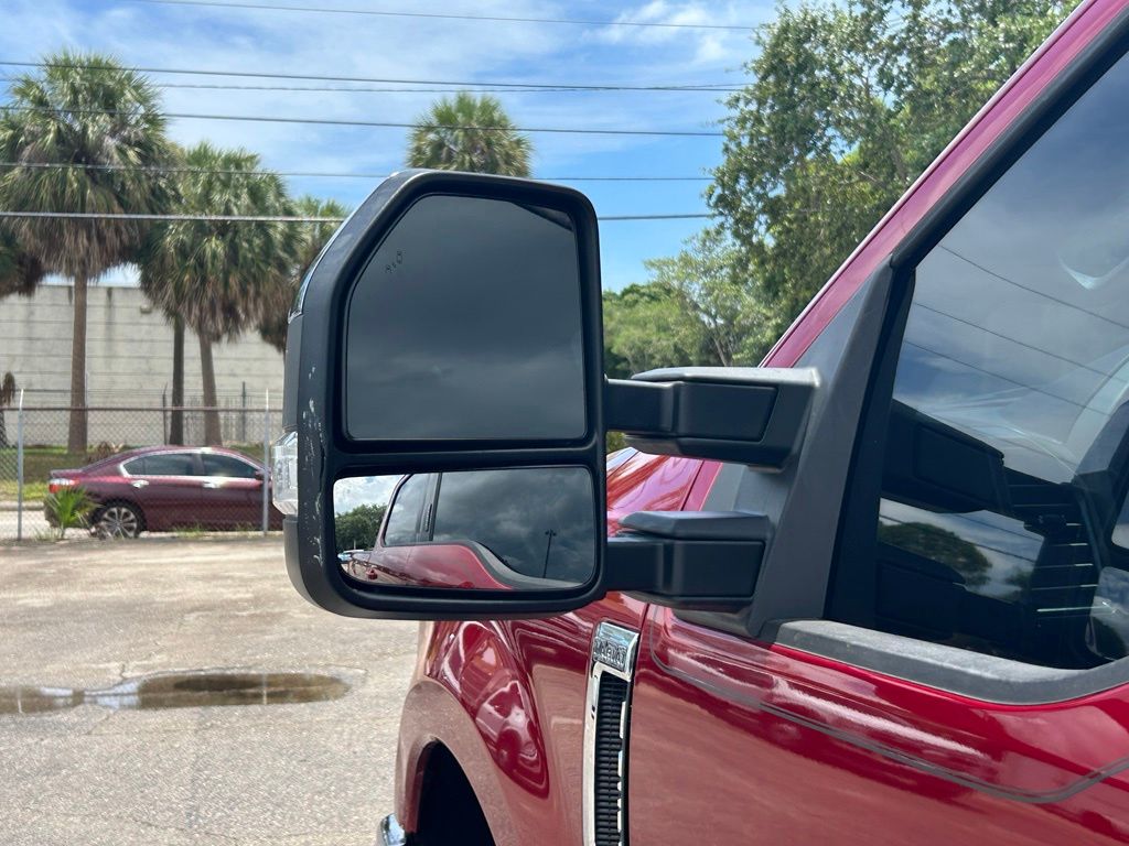 Used 2017 Red Ford Lariat image 19