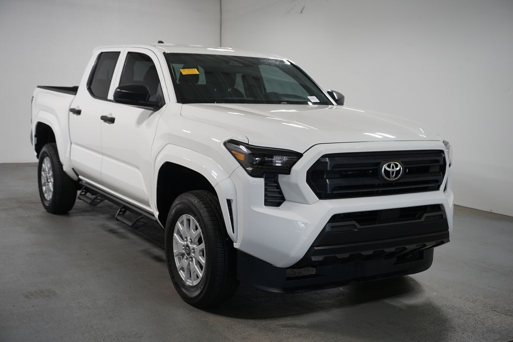 Thumbnail: 2025 Toyota Tacoma - 3