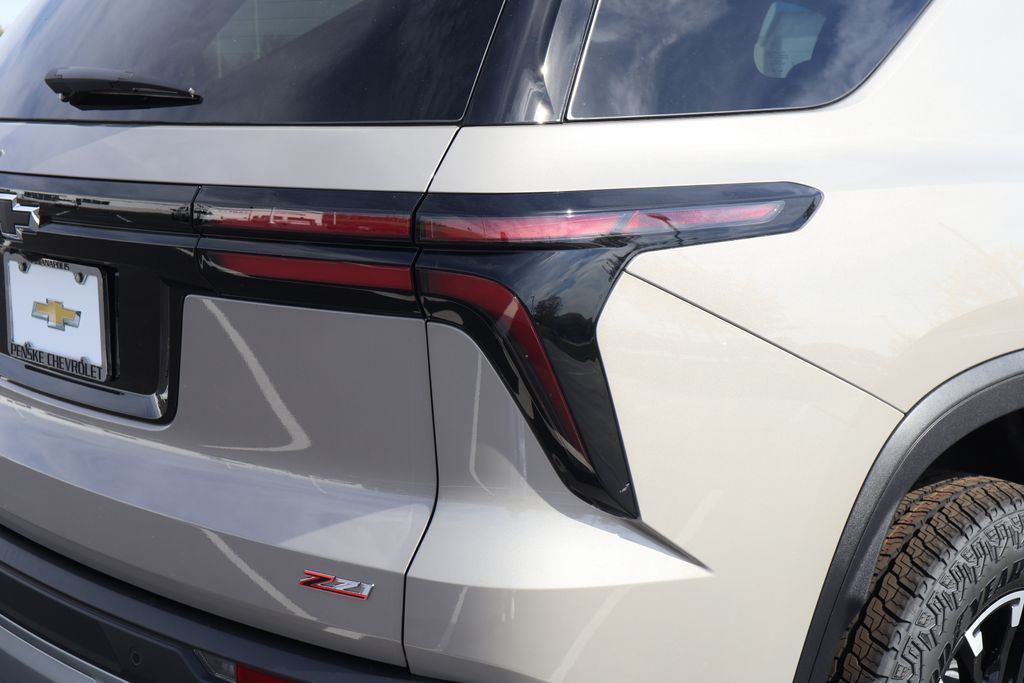 Thumbnail: 2026 Chevrolet Traverse - 7
