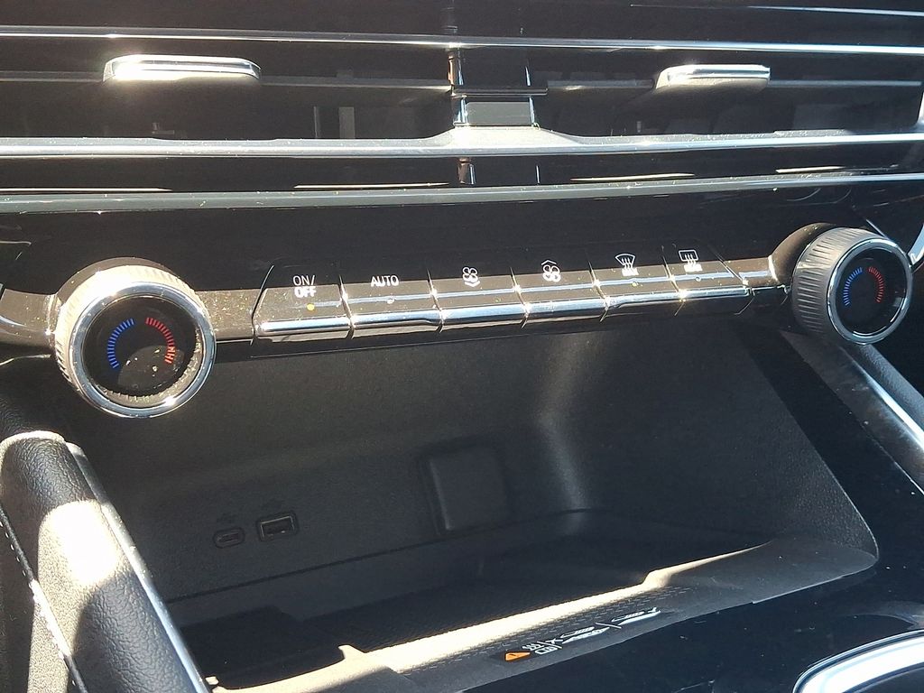 2024 Chevrolet Traverse LT Gray at Carlisle Cadillac Buick GMC