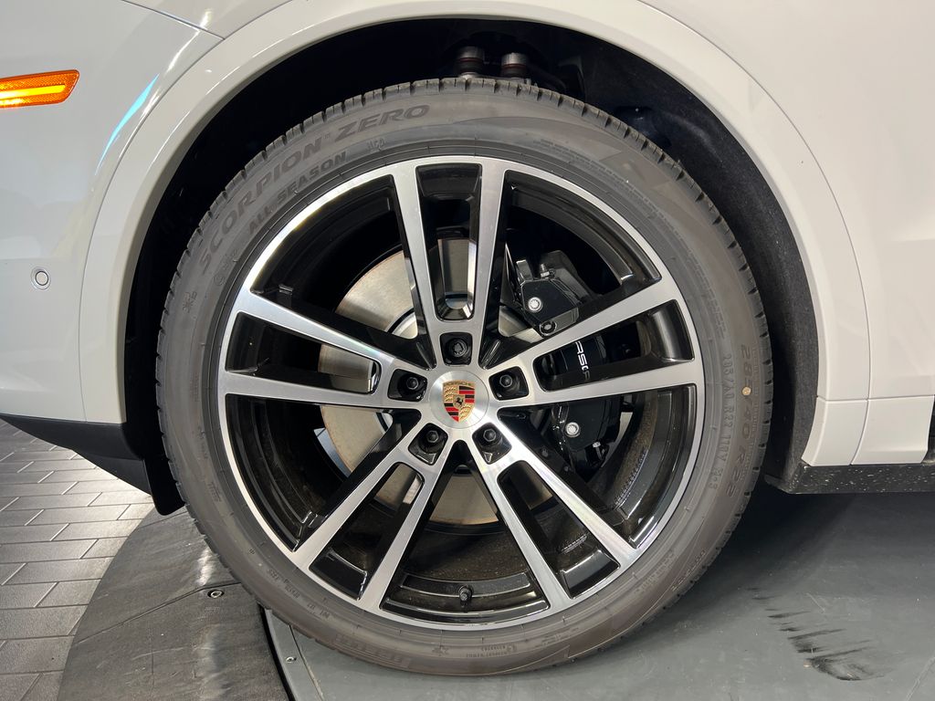 Thumbnail: 2026 Porsche  - 11