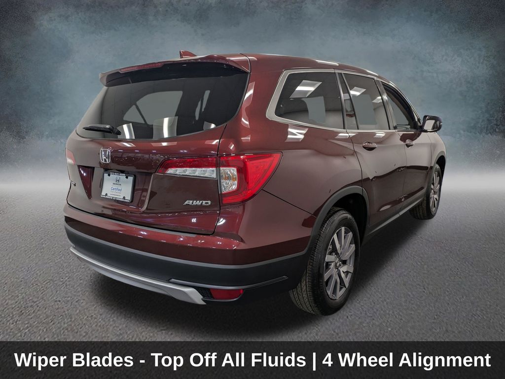View vehicle photo 5