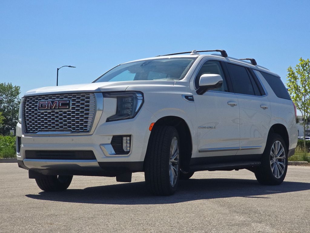 Used 2022 White GMC Denali image 12
