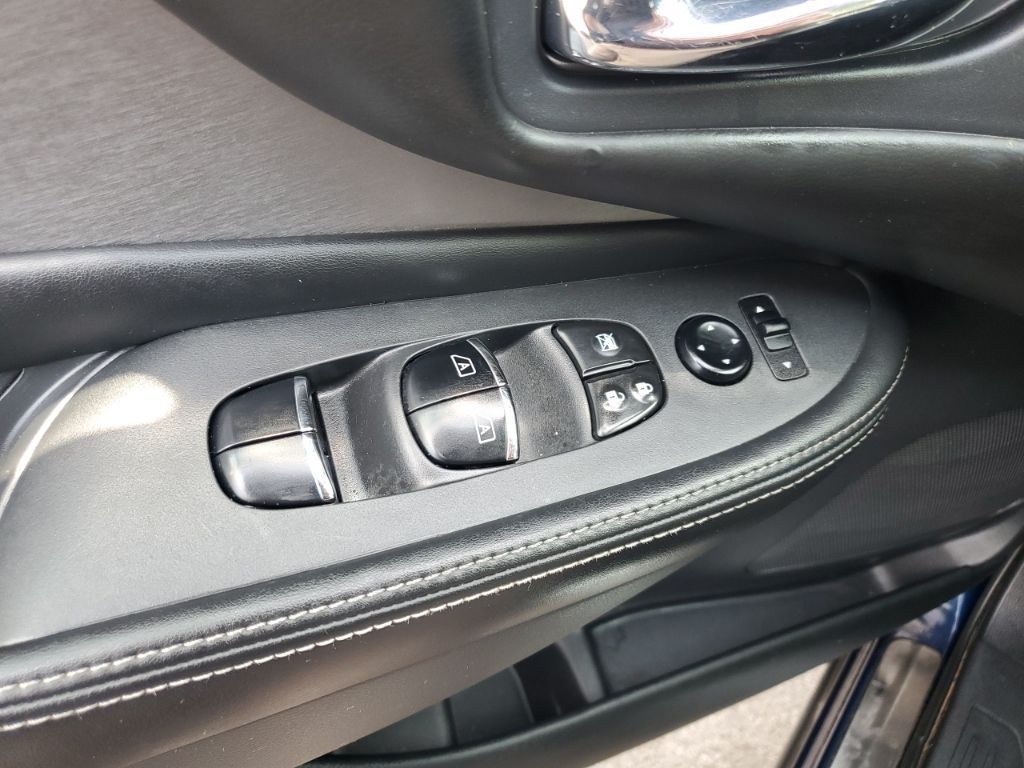 Used Car 2020 Nissan Murano  Sl For Sale Under $180,000 In Austin, Texas