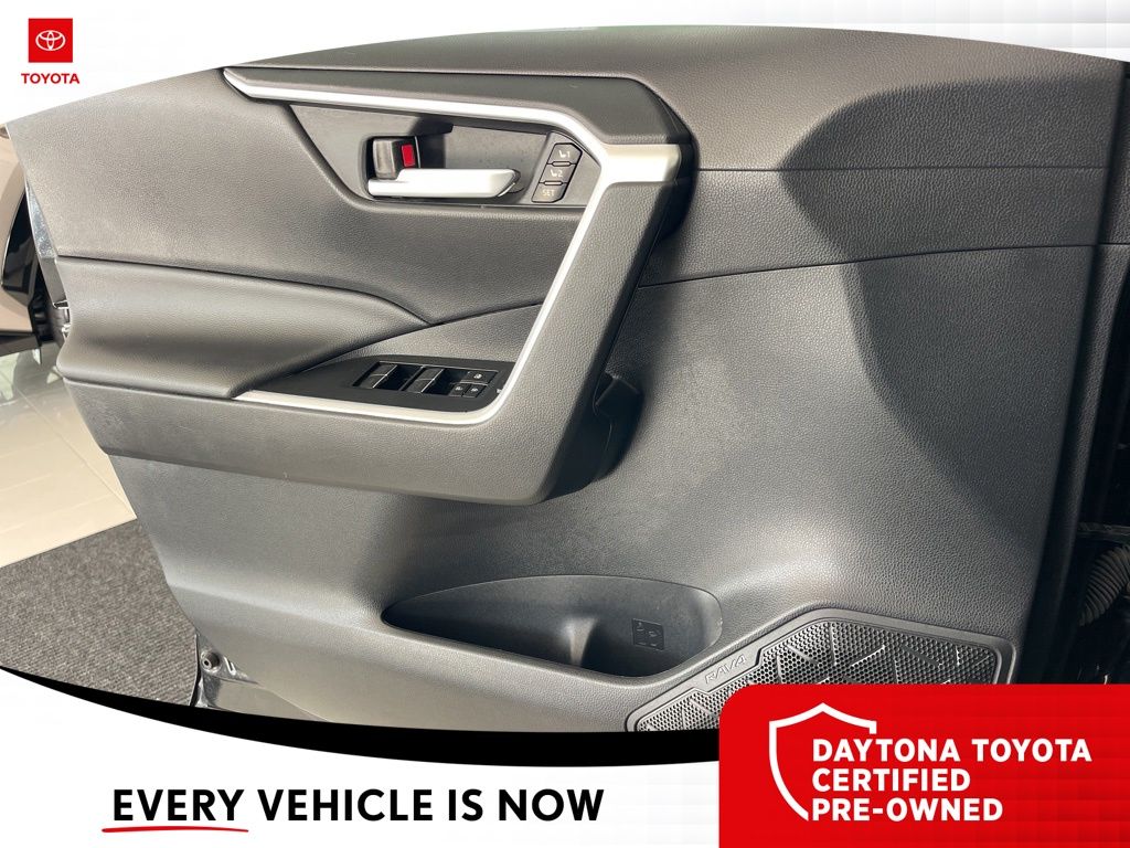 2023 Toyota RAV4 XLE Premium - Photo 20