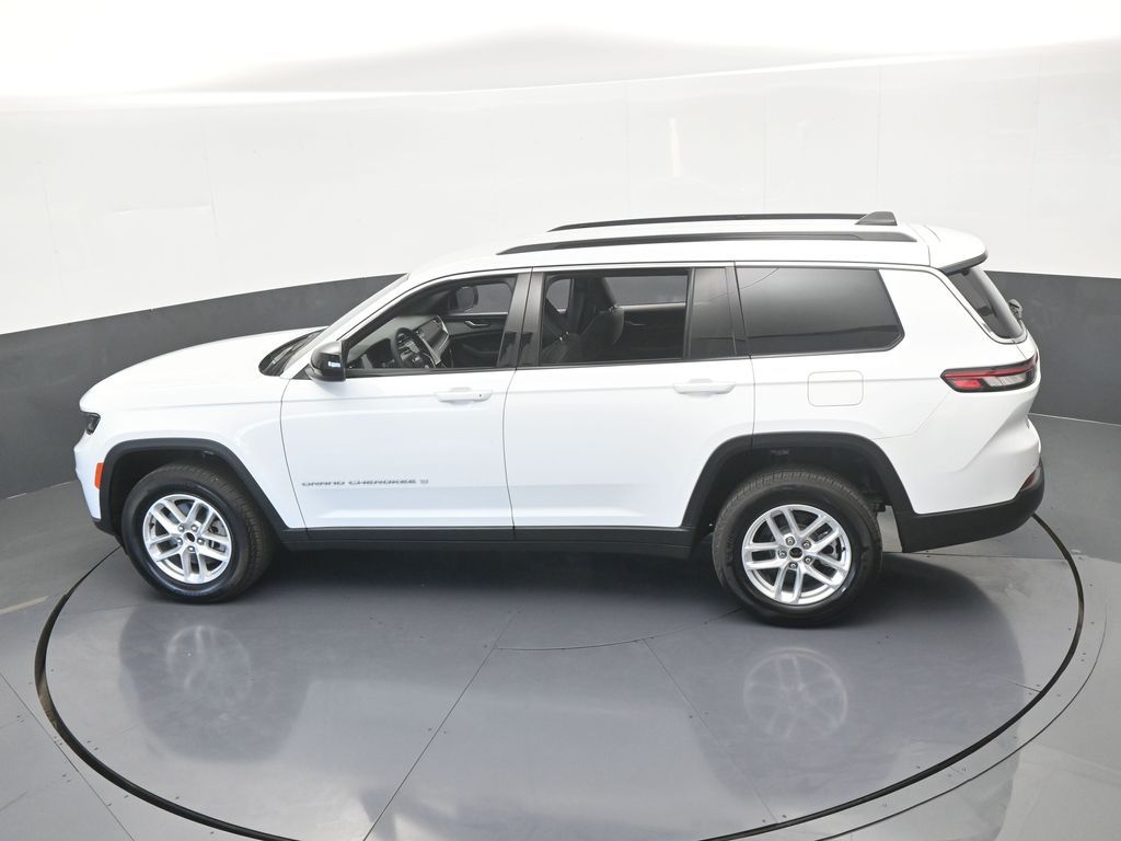 Used 2024 Bright White Clearcoat Jeep Laredo image 45