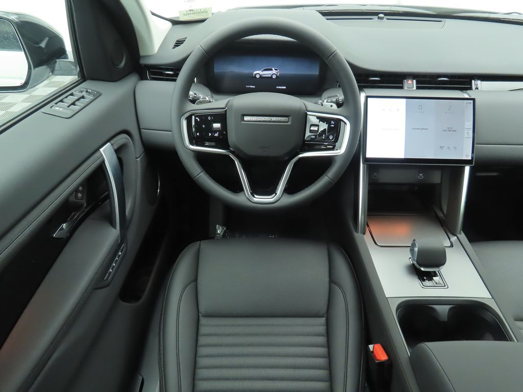 Thumbnail: 2025 Land Rover Discovery Sport - 10