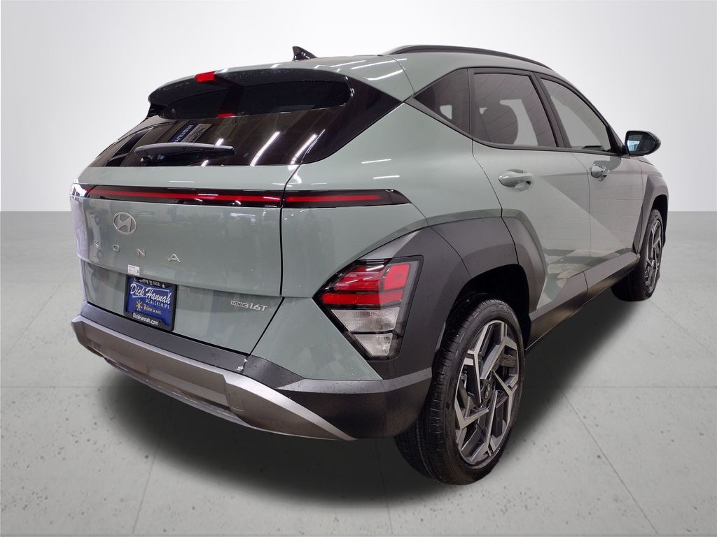 2026 Hyundai Kona SEL Premium