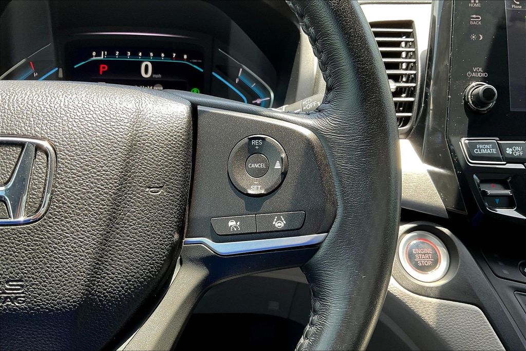 Used 2021 Honda Odyssey Van